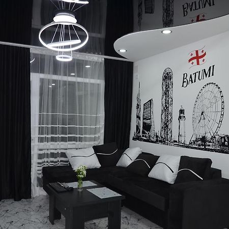 Studio "Black - White" 바투미 외부 사진